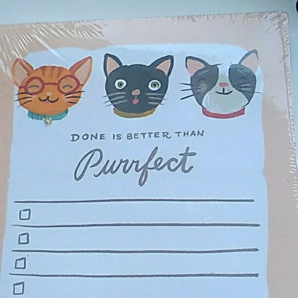 Purrfect Cat Magnetic Note Pad New